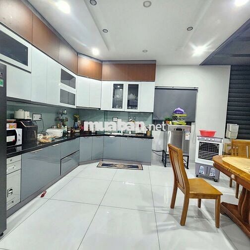 Cho thuê sàn văn phòng TL10 & Lê Đình Cẩn, 6 x 14m, chỉ 6.5tr
