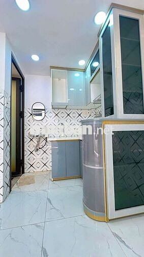 NHÀ ĐẸP  2 LẦU  GIÁ TỐT  . Q. 6.