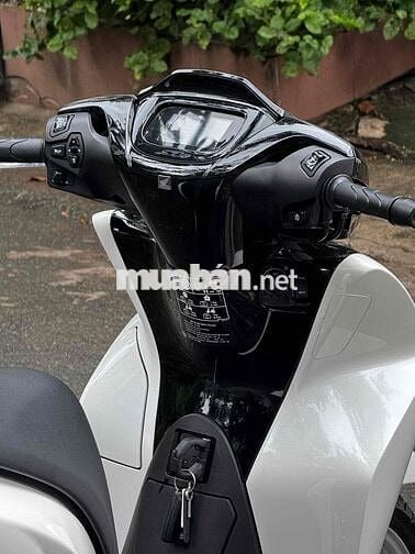 Honda SH 125i 2026 Trắng đen spoty siêu mới