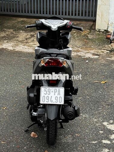 Honda Vario 150cc bạc poscher bstp 9 chủ