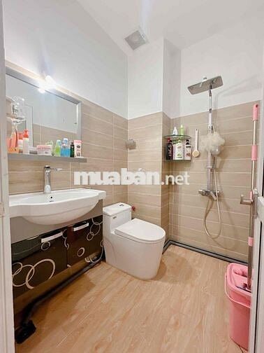 CĂN HỘ DV FULL NỘI THẤT BAN CÔNG AN NINH NGAY VX PHÚ LÂM KẾ HỒNG BÀNG