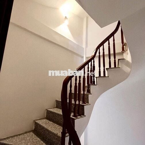 Cho thuê nhà Phúc Lợi, 3PN, Full đồ ở ngay. Giá 8tr