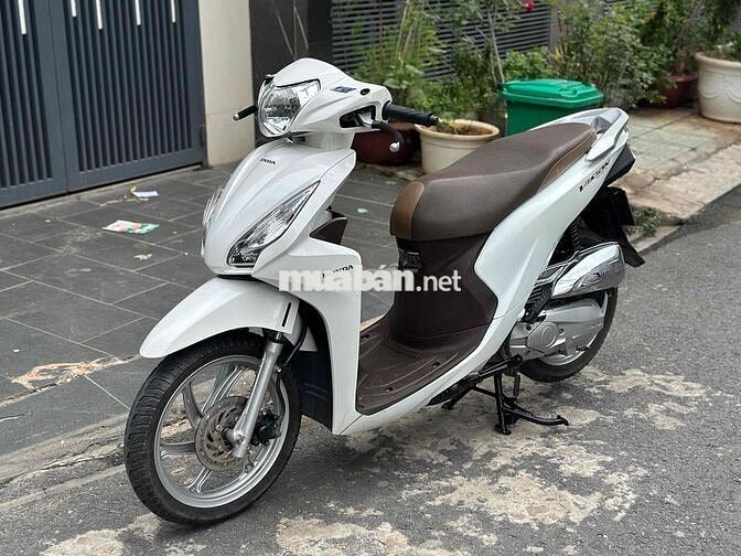 🌈Cần bán xe Honda Vision Đk 2019 khoá Smartkey