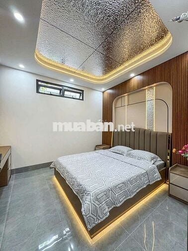NHÀ ĐẸP NỞ HẬU - HẺM 52 HÙNG VƯƠNG