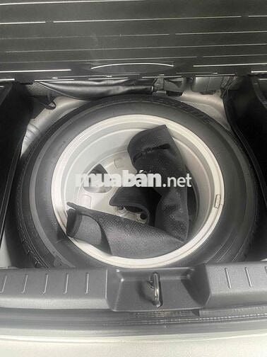 Toyota Yaris 2008 1.3L Bạc Nhập khẩu