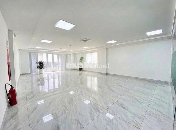 SIÊU PHẨM NHÀ ỐP KÍNH - 153D Nguyễn Thái Bình P.12 Q.TB-DTSD 400m sàn