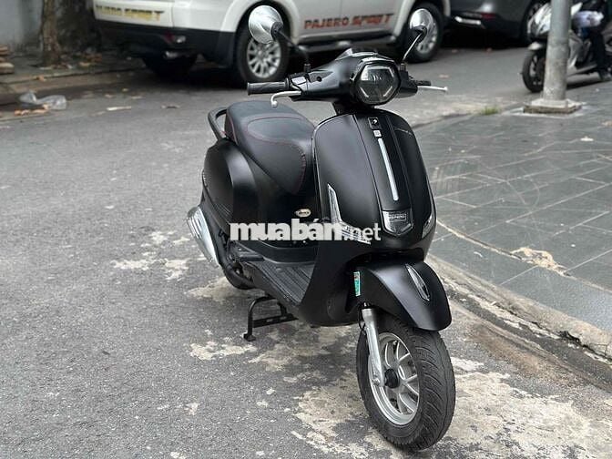 Vespa 50cc 2024 Đen