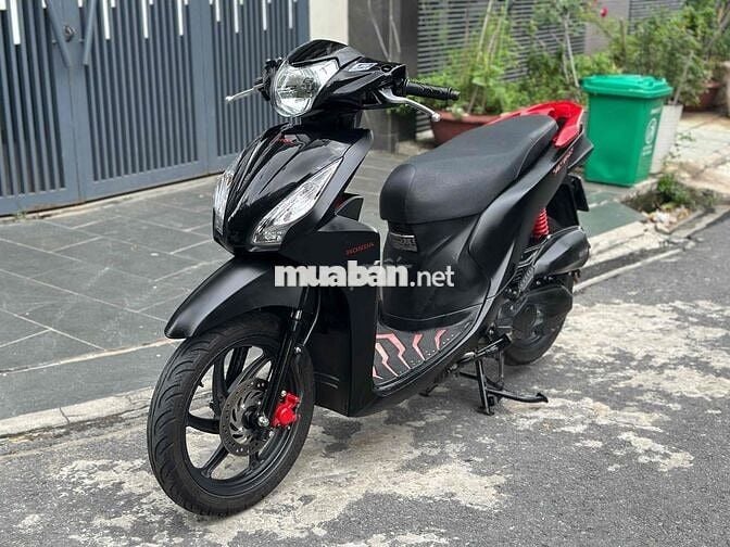 🌈Cần bán xe Honda Vision PBĐB Đk 2018 bstp