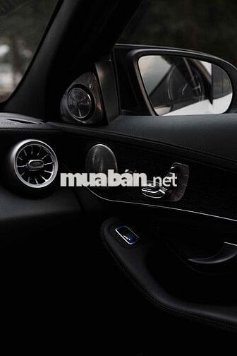 Mercedes-Benz C300 AMG Facelift 2021 Trắng