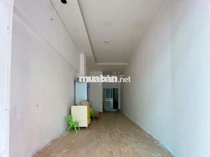 Cho thuê mặt bằng 3m x 10m mặt tiền khu Đường Hoa