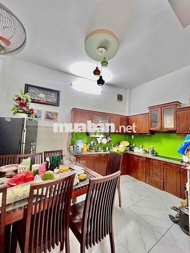 CHỦ GỞI BÁN GẤP NHÀ ĐẸP GIÁ RẺ 6,6 TỶ
