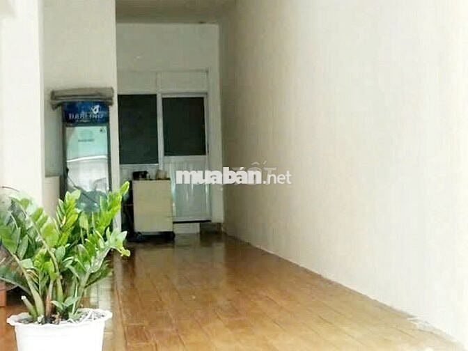 Cho thuê mặt bằng 3m x 10m mặt tiền khu Đường Hoa