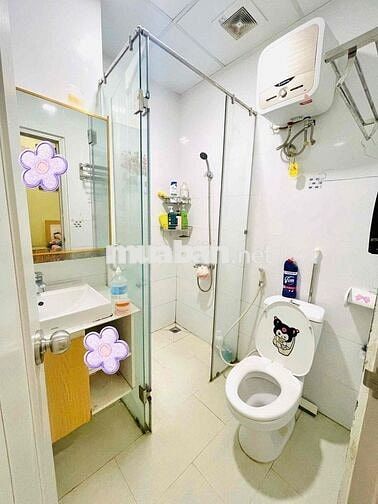 Bán nhà có hỗ trợ vay; Topaz Parc mall Q8; 2PN2WC tặng nội thất
