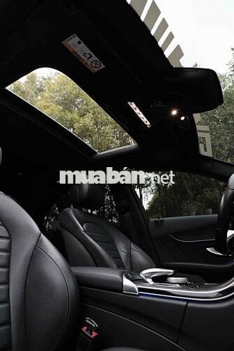 Mercedes-Benz C300 AMG Facelift 2021 Trắng