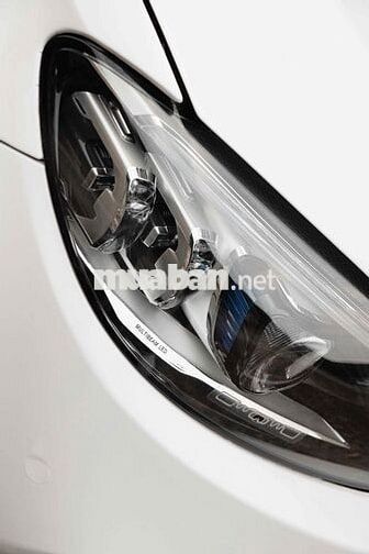 Mercedes-Benz C300 AMG Facelift 2021 Trắng