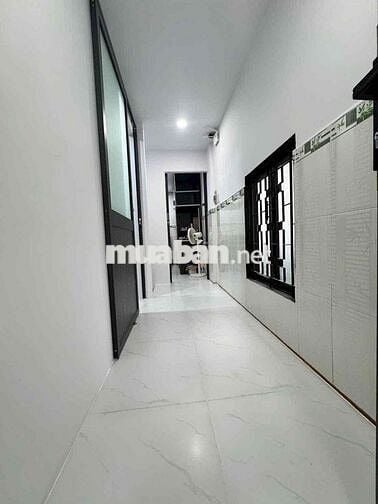 Hẻm 1sẹt Hoà Bình.  dt 44m2 .nhà rộng rãi. tặng full nội thất mới.