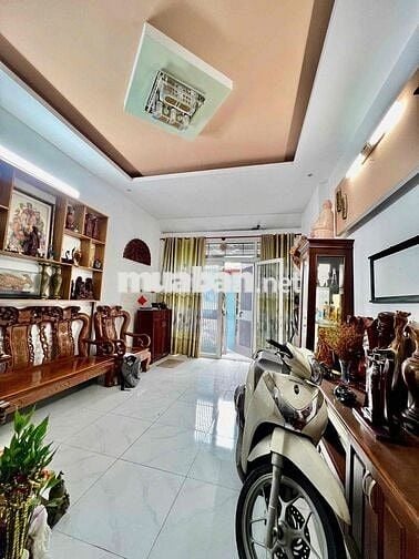 CHỦ GỞI BÁN GẤP NHÀ ĐẸP GIÁ RẺ 6,6 TỶ