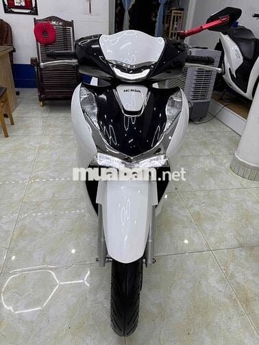 Honda SH 160 ABS 2024 Trắng