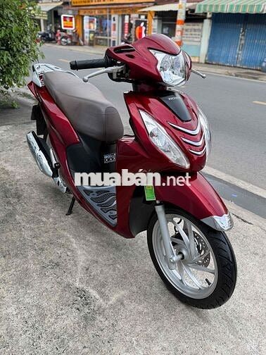 Honda Vision 2025 Cao Cấp màu Đỏ