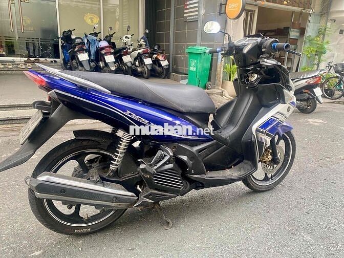 Yamaha Nouvo 5 Fi Xanh Trắng Đen