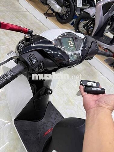 Honda SH 160 ABS 2024 Trắng