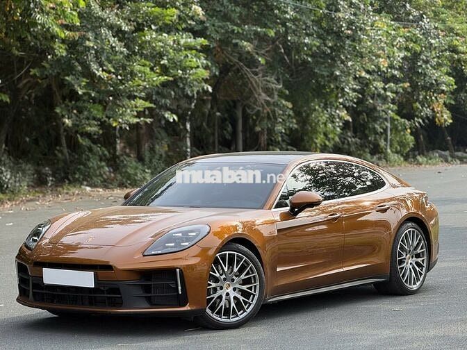 Porsche Panamera màu độc bản vàng madeira  Sx 2024