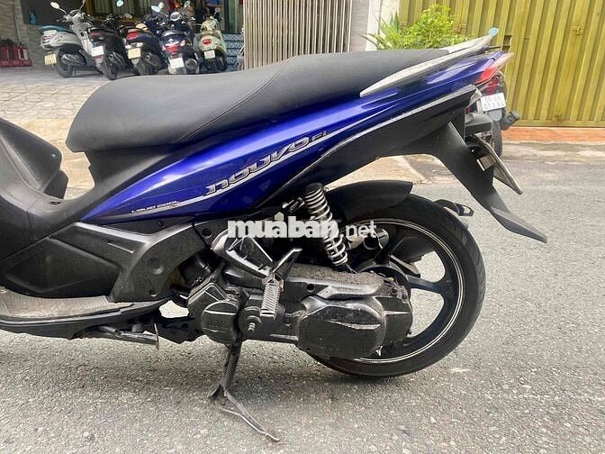 Yamaha Nouvo 5 Fi Xanh Trắng Đen