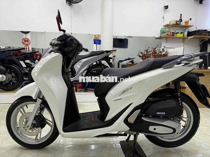 Honda SH 160 ABS 2024 Trắng