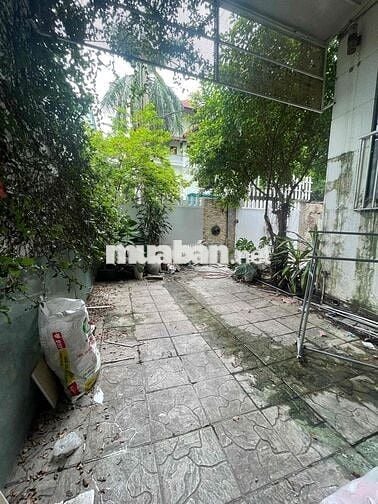 NHÀ 1 TRỆT 1 LẦU + Ở VÀ KD ĐỀU ĐƯỢC SÂN VƯỜN ĐẬU OTO