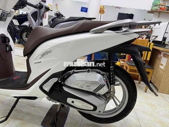 Honda SH125 CBS 2023 Trắng 3000 km