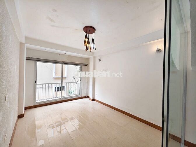 Cho thuê nhà nguyên căn Chiến Thắng - Hà Đông 45m2 x 4T chỉ 19tr