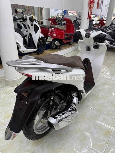 Honda SH125 CBS 2023 Trắng 3000 km