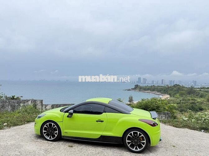 Peugeot RCZ 2013