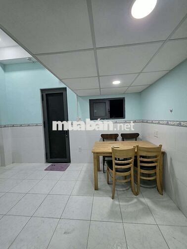Phòng Gác 35m2 _ Full Nội Thất , Phan Văn Trị Gần ĐH VLU, Hutech, UEF
