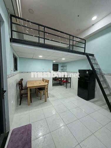 Phòng Gác 35m2 _ Full Nội Thất , Phan Văn Trị Gần ĐH VLU, Hutech, UEF