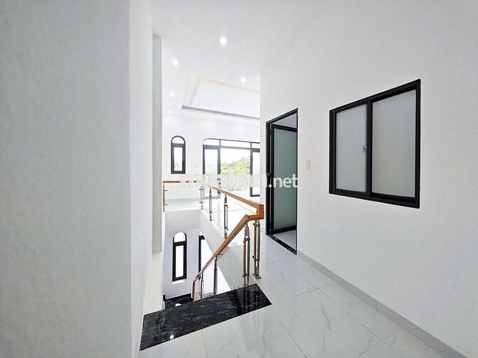 NHÀ 1 TRỆT 1 LẦU NGAY NGÃ TƯ BẾN CÁ – TÂN TRIỀU