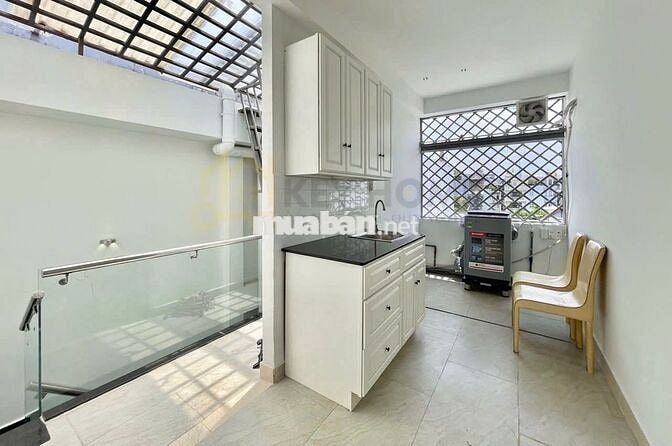 PHÒNG ĐẸP NHƯ PENTHOUSE GẦN CẠNH ĐH VĂN LANG, CÔNG NGHIỆP TP.HCM