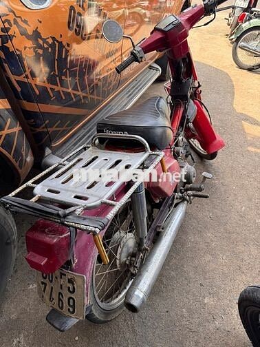 Honda DH 2001 Đỏ 2001