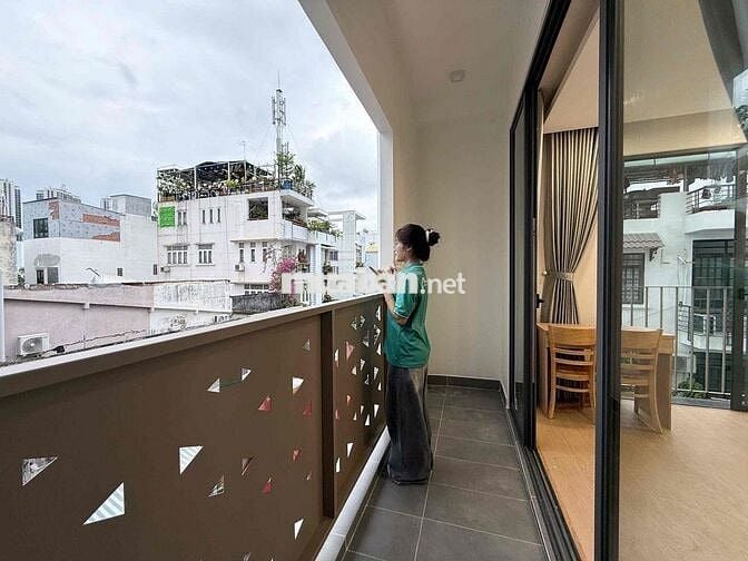 BANCOL CỬA SỔ 2 HƯỚNG FULL NỘI THẤT NGAY UFM