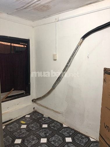 Cho thuê căn hộ chung cư mặt tiền đường Đông Hồ ngay chợ Phạm Thế Hiển