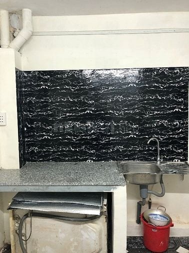 Cho thuê căn hộ chung cư mặt tiền đường Đông Hồ ngay chợ Phạm Thế Hiển