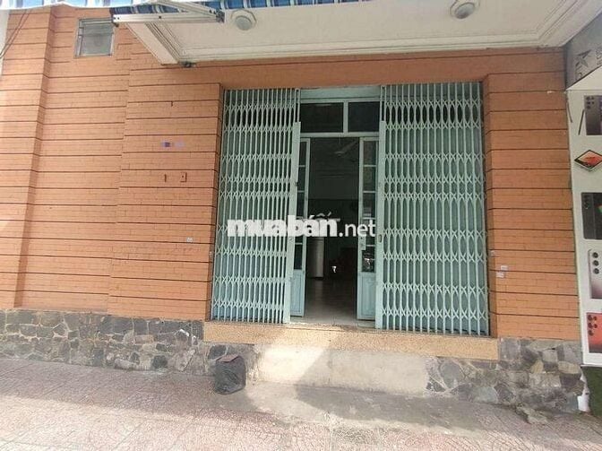 NGANG 7M - TRỐNG SUỐT - MẶT BẰNG SỐ 69 ĐIỆN BIÊN PHỦ, QUẬN 1.!!