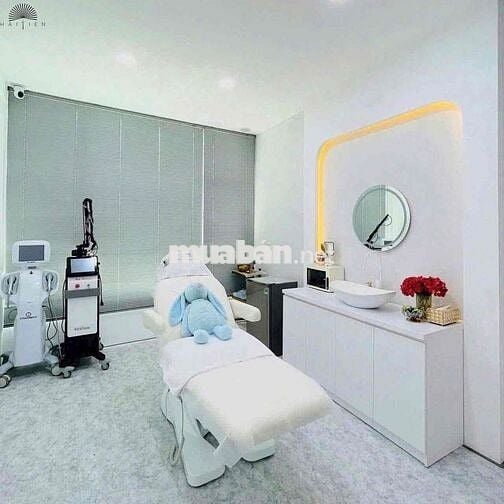 CHO THUÊ NHÀ MẶT TIỀN LƯƠNG HỮU KHÁNH – QUẬN 1