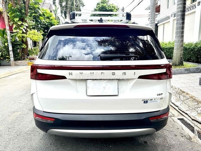 Hyundai Custin 2023 1.5 AT Tubor Trắng