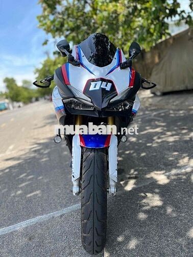 Honda CB250R Naked bike 249cc Trắng, Đỏ, Xanh