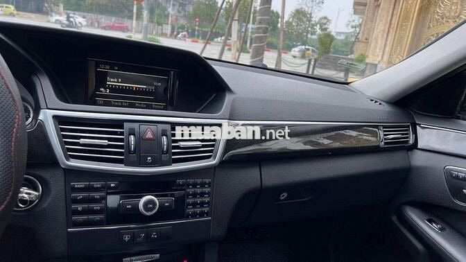 Bán xe Mercedes E250 2010 biển 4 số 1 chủ từ đầu