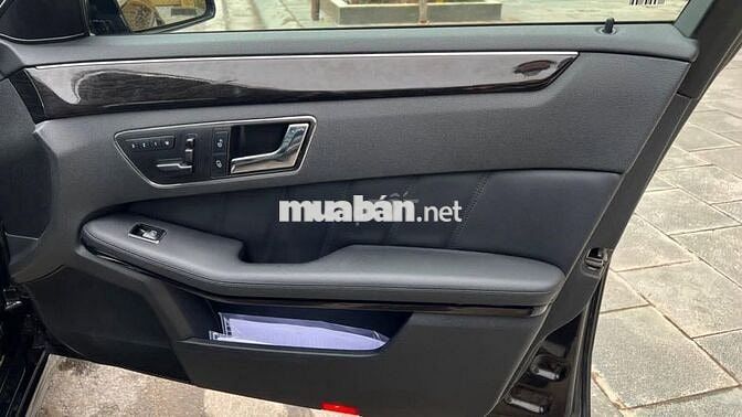 Bán xe Mercedes E250 2010 biển 4 số 1 chủ từ đầu