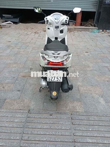Honda Lead 2023 Trắng