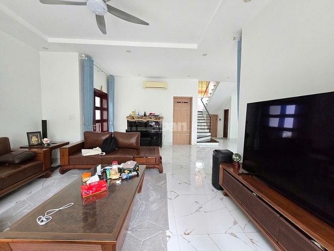 BÁN GẤP BIỆT THỰ KĐT VĂN PHÚ, 200M2×3 TẦNG, MT 10M, 35 TỶ