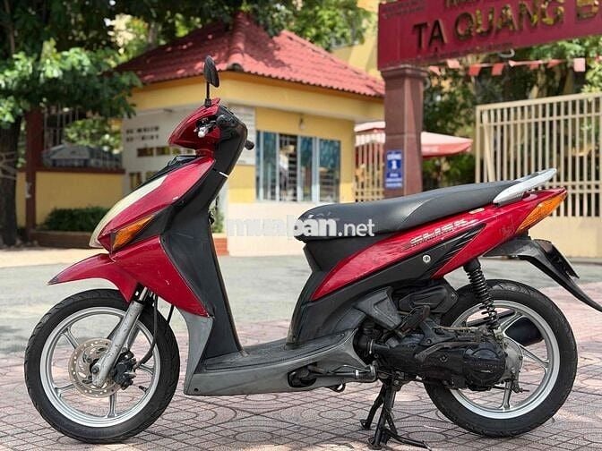 Honda Click 110 gtdd màu Đỏ
